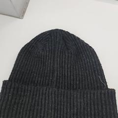 Arropa - Muts, gisa salatu by Regio Antwerpen - Brussel iLost erabiliz