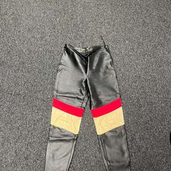 Trousers leer, as reported by DoubleTree by Hilton Rotterdam Centre using iLost