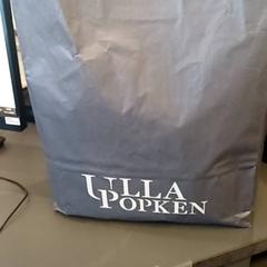 Borsa Grijs, come riportato da Qbuzz GD Groningen HS utilizzando iLost