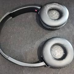Auriculares, ha sido reportado por RRReis IJssel-Vecht con iLost