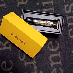 깎는 사람 Goud Hair clipper, iLost를 사용하여 Van der Valk Hotel Sneek에 보고됨