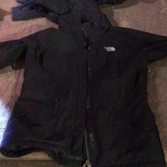 Jas Zwart, zoals gemeld door Café Leentje met iLost