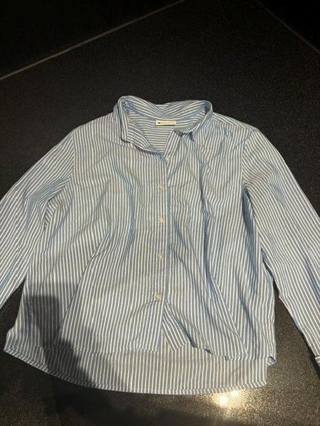 Blouse blauw met witte strepen