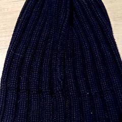 衣類 Muts がiLostで Regio Antwerpen - Brussel によって報告されました