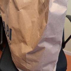 Sack papier marron, gemeldet von TCL über iLost