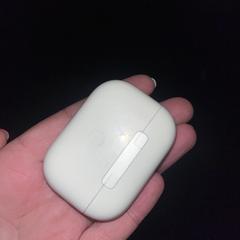 Iphone pro oortjes doosje, ako bolo nahlásené iLost