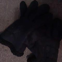 Handschuhe, gemeldet von Regio Limburg - Leuven über iLost