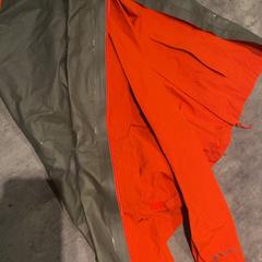 İLost kullanarak Van der Valk Hotel Haarlem tarafından bildirildiği gibi Yağmurluk