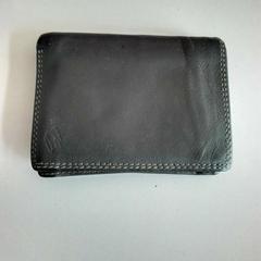 Portefeuilles, a été signalé par Twisto utilisant iLost