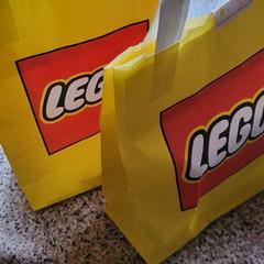 2 tasjes van de lego store den haag, iLost-i jakinarazi zaion moduan