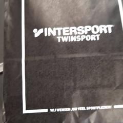 Papieren tas, segons ha informat Gemeente Nijmegen mitjançant iLost