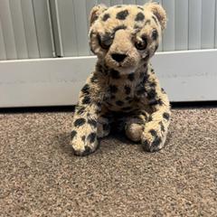 Mazlící hračka cheetah, jak nahlášeno Burgers' Zoo pomocí iLost