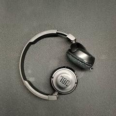 Headphones Zwart JBL, as reported by Qbuzz GD Groningen Peizerweg using iLost