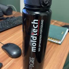 Cantimplora Zwart, segons ha informat Pathé Haarlem mitjançant iLost