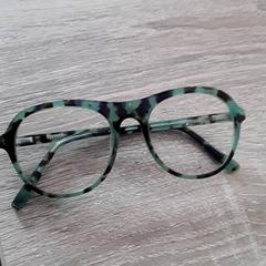 Lunettes, a été signalé par EBS Tramplein utilisant iLost