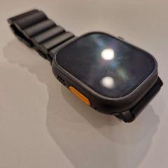 스마트 워치 Zwarte Decoded, iLost를 사용하여 Gemeente Noordwijk에 보고됨