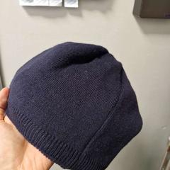 Klobúk Blue, ako bolo nahlásené Ramada by Wyndham Amsterdam Airport Schiphol pomocou iLost