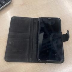 Iphone Zwart, rapporterat av IKEA Eindhoven med iLost