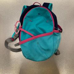 Kinderrugtas, zoals gemeld door IKEA Brno met iLost