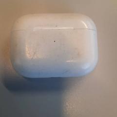 Oortjes case Wit, como reportado por Connexxion Zeeuws-Vlaanderen utilizando o iLost