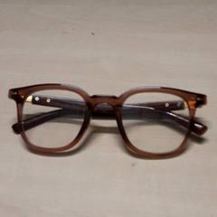 Lentes, segundo informou Arriva Oost-Brabant usando iLost