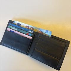 Portemonnee, jak bylo nahlášeno na iLost