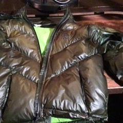 Dzseki Bruin groen, amint azt De Heeren van Aemstel az iLost segítségével jelentette.