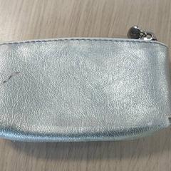 Titular da tarxeta - Le Jeune, segundo informou Regio Limburg - Leuven usando iLost