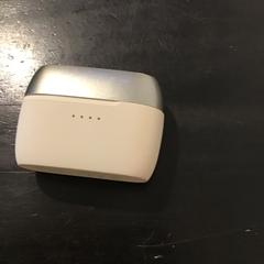 Funda d'auriculars, segons ha informat U-OV Utrecht mitjançant iLost