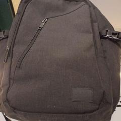 Hátizsák, amint azt Arriva Limburg Zuid az iLost segítségével jelentette.