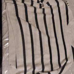 Zwart witte trui, jak bylo nahlášeno na iLost