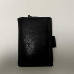 Kaarthouder Zouberou, zoals gemeld door Regio Limburg - Leuven met iLost