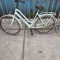 Damesfiets, a été signalé par Stadswerk072 utilisant iLost