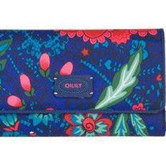 Bont gekleurde portemonnee met al mijn pasjes en medische gegevens