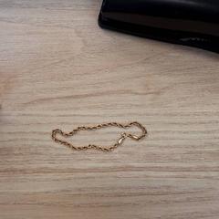 Bracelet, as reported by IKEA Villiers-sur-Marne using iLost