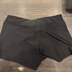 Pantalones cortos, ha sido reportado por WestCord Hotel Eindhoven con iLost