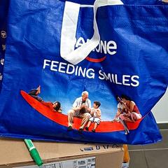 Handlepose blauw danone, som rapportert av Regio Limburg - Leuven ved bruk av iLost