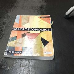 Boek Macroeconomics, zoals gemeld door Vrije Universiteit Brussel (VUB) met iLost