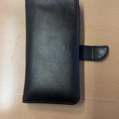 Okostelefon & Telefon Solidenz, amint azt GVB az iLost segítségével jelentette.