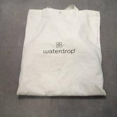 Tasje Stoffen tasje, zgłoszono przez Transdev Hoeksche Waard Goeree Overflakkee przy użyciu iLost