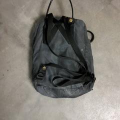 Rugtas Zwart, as reported by Transdev Hoeksche Waard Goeree Overflakkee using iLost