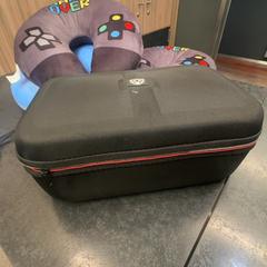 Tas, zoals gemeld door Rotterdam The Hague Airport met iLost