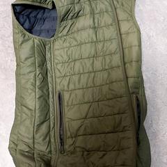 Kleding - Bodywarmer Kakigroen, rapporterat av Centraal magazijn med iLost