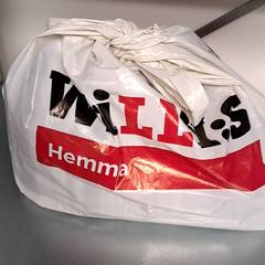 Bärkasse Willy:s påssa kläder, zgłoszono przez Keolis Lund przy użyciu iLost