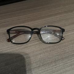 Bril, zoals gemeld door Van der Valk Hotel Haarlem met iLost