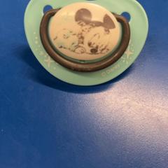 おしゃぶり, zoals gemeld door IKEA福岡新宮 met iLost