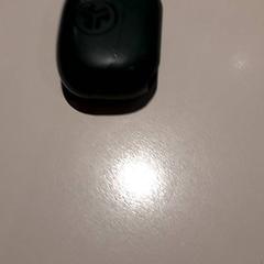 Slúchadlo Donkergroen met opladder, ako bolo nahlásené Campus Den Haag pomocou iLost