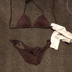 Bikini & Galtzerdiak, gisa salatu by Van der Valk Hotel Zwolle iLost erabiliz