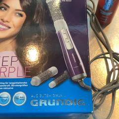 Curling iron, as reported by MEININGER Hotel Heidelberg Hauptbahnhof using iLost