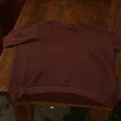 Trui Rode trui, zoals gemeld door Café Leentje met iLost